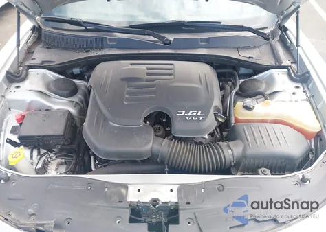 2019 Dodge Charger Gt Rwd z USA, uszkodzony, nr VIN 2C3CDXHG0KH572667